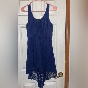 Blue high low lace stress